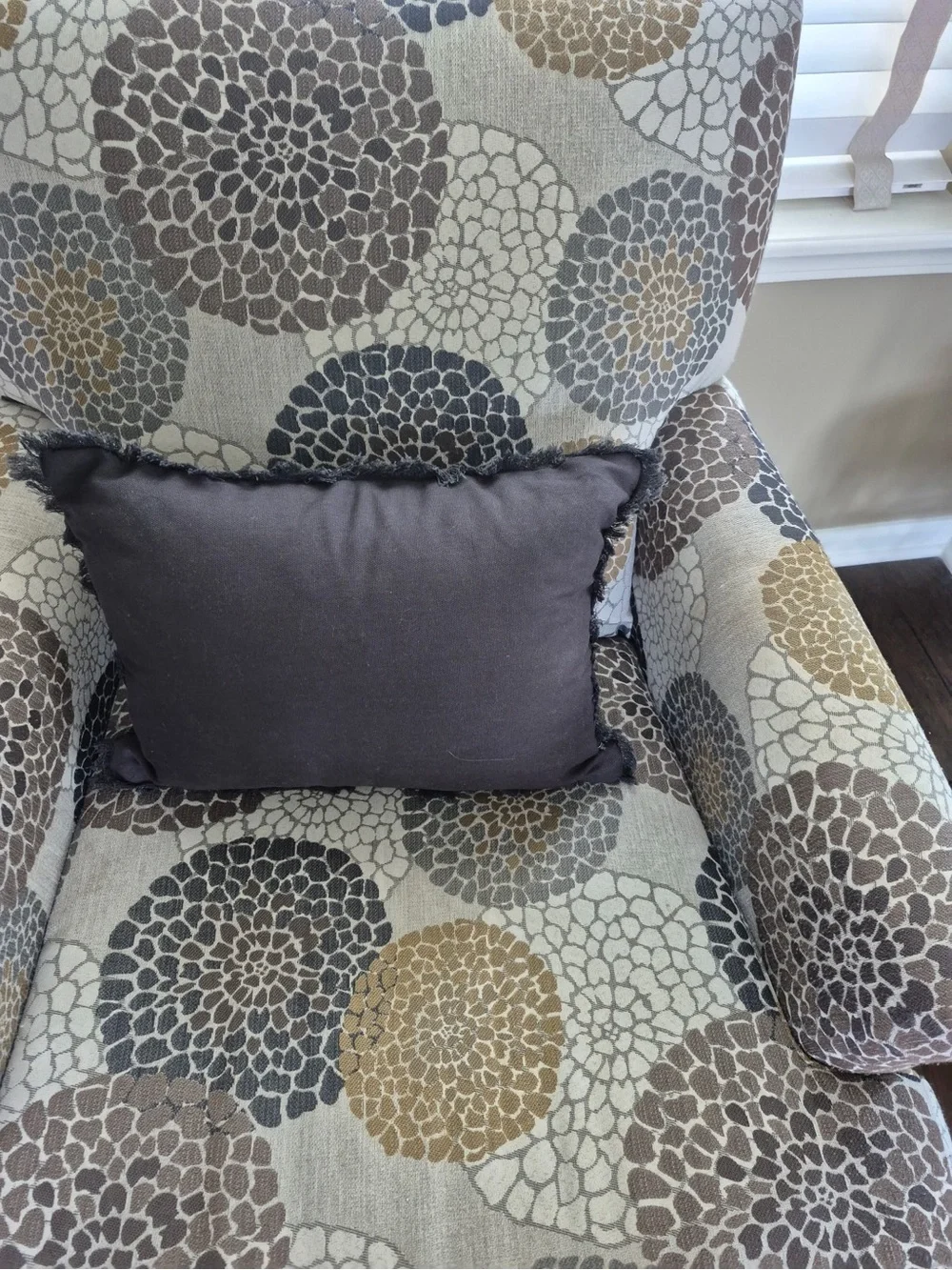 Classic Black Decorative Throw Pillows for Bedding